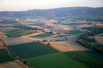 Vue aérienne de Kapsweyer dans le département Rhénanie-Palatinat, Allemagne