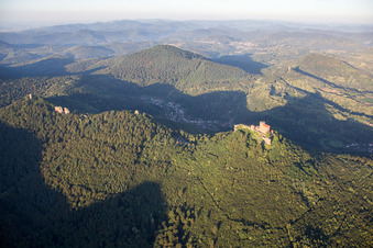 Photographie aérienne de Château de Trifels à Annweiler am Trifels dans le département Rhénanie-Palatinat, Allemagne