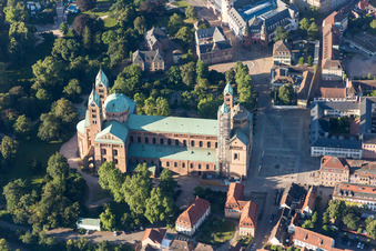 Vue aérienne de Construction de l'église de la cathédrale de la cathédrale à Speyer à Speyer dans le département Rhénanie-Palatinat, Allemagne