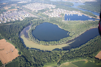 Vue oblique de Quartier Eggenstein in Eggenstein-Leopoldshafen dans le département Bade-Wurtemberg, Allemagne