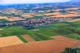 Vue aérienne de Vue du village depuis le nord à le quartier Drusweiler in Kapellen-Drusweiler dans le département Rhénanie-Palatinat, Allemagne