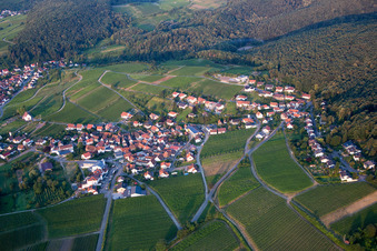 Quartier Gleiszellen in Gleiszellen-Gleishorbach dans le département Rhénanie-Palatinat, Allemagne vue d'en haut