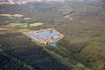 Vue aérienne de Camping de Königsbruch à le quartier Vogelbach in Bruchmühlbach-Miesau dans le département Rhénanie-Palatinat, Allemagne