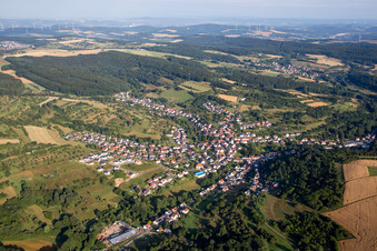 Vue aérienne de Champs agricoles et terres agricoles à Dittweiler dans le département Rhénanie-Palatinat, Allemagne