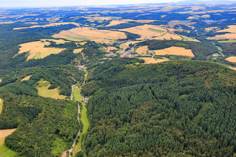 Vue aérienne de Unterjeckenbach dans le département Rhénanie-Palatinat, Allemagne