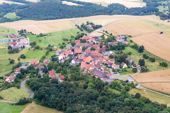 Vue aérienne de Champs agricoles et terres agricoles à Seelen dans le département Rhénanie-Palatinat, Allemagne