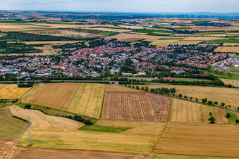 Photographie aérienne de Göllheim dans le département Rhénanie-Palatinat, Allemagne