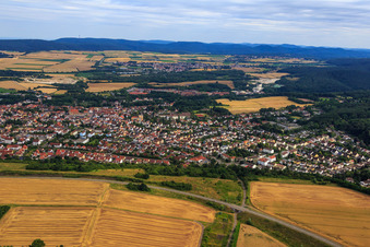 Vue oblique de Vue de la ville depuis le nord à Eisenberg dans le département Rhénanie-Palatinat, Allemagne