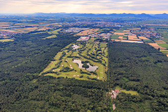 Vue aérienne de Terrain de golf Landgut Dreihof - GOLF absolu de l'Est à le quartier Niederhochstadt in Hochstadt dans le département Rhénanie-Palatinat, Allemagne