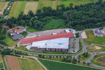 Vue aérienne de Magasin de meubles Weber - Cuisines, canapés, fauteuils, matelas à Herxheim bei Landau dans le département Rhénanie-Palatinat, Allemagne