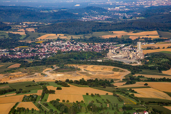 Vue aérienne de Quartier Wössingen in Walzbachtal dans le département Bade-Wurtemberg, Allemagne