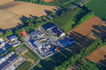 Vue aérienne de Zone commerciale Josephine-Benz-Straße avec Wiltschek Work Platform Rental GmbH, Mobatgg et Timo Göpferich Retail à Gondelsheim dans le département Bade-Wurtemberg, Allemagne