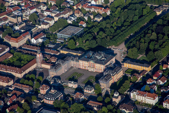 Vue aérienne de Place du Château à Bruchsal dans le département Bade-Wurtemberg, Allemagne