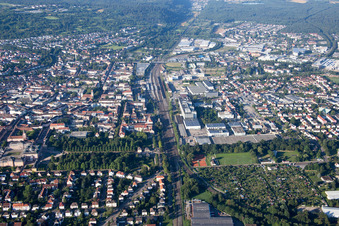 Vue aérienne de Gare du nord à Bruchsal dans le département Bade-Wurtemberg, Allemagne