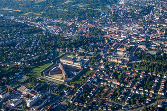 Vue aérienne de Établissement correctionnel du Nord-Ouest à Bruchsal dans le département Bade-Wurtemberg, Allemagne