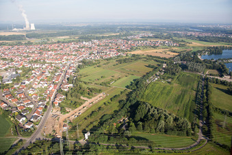 Photographie aérienne de Quartier Oberhausen in Oberhausen-Rheinhausen dans le département Bade-Wurtemberg, Allemagne