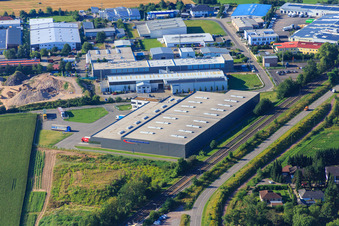 Vue aérienne de Eichenlaub Logistics GmbH à Rohrbach dans le département Rhénanie-Palatinat, Allemagne