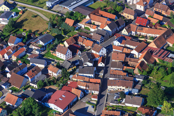 Vue aérienne de Bahnhofstraße x Hauptstr à Rohrbach dans le département Rhénanie-Palatinat, Allemagne