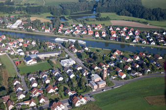 Vue aérienne de Möhrendorf dans le département Bavière, Allemagne