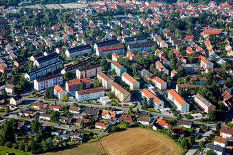 Vue aérienne de Quartier INA-Ring dans la zone urbaine à Herzogenaurach dans le département Bavière, Allemagne