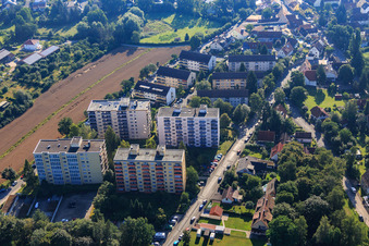 Vue aérienne de Quartier résidentiel de Klosterwald à le quartier Frauenaurach in Erlangen dans le département Bavière, Allemagne