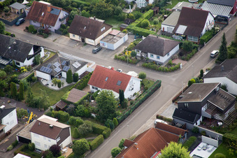 Maxburgstr à le quartier Billigheim in Billigheim-Ingenheim dans le département Rhénanie-Palatinat, Allemagne d'un drone