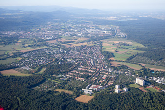 Vue aérienne de Quartier Rüppurr in Karlsruhe dans le département Bade-Wurtemberg, Allemagne
