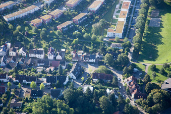 Vue aérienne de Village - Vue à le quartier Hohenwettersbach in Karlsruhe dans le département Bade-Wurtemberg, Allemagne