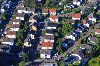 Vue aérienne de Egelseestr à le quartier Wolfartsweier in Karlsruhe dans le département Bade-Wurtemberg, Allemagne