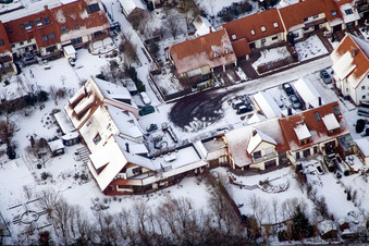 Vue aérienne de Dans la cerisaie à Kandel dans le département Rhénanie-Palatinat, Allemagne