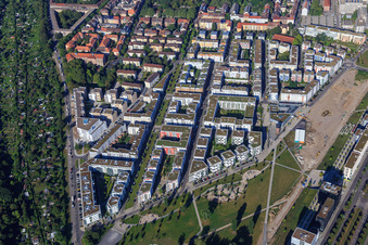 Vue aérienne de Développement résidentiel autour de la Rahel-Straus-Straße, entre Citypark et Stuttgarter Straße à le quartier Südstadt in Karlsruhe dans le département Bade-Wurtemberg, Allemagne