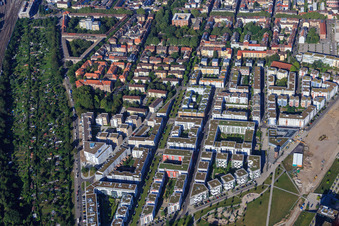 Vue aérienne de Développement résidentiel autour de la Rahel-Straus-Straße, entre Citypark et Stuttgarter Straße à le quartier Südstadt in Karlsruhe dans le département Bade-Wurtemberg, Allemagne