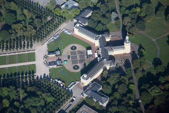 Vue aérienne de Place du Château à le quartier Innenstadt-West in Karlsruhe dans le département Bade-Wurtemberg, Allemagne