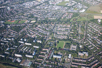 Vue aérienne de Quartier Nordweststadt in Karlsruhe dans le département Bade-Wurtemberg, Allemagne