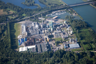 Vue aérienne de Quartier Knielingen in Karlsruhe dans le département Bade-Wurtemberg, Allemagne