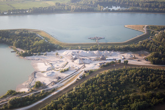 Photographie aérienne de Fort-Louis dans le département Bas Rhin, France