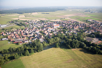 Vue oblique de Sermersheim dans le département Bas Rhin, France