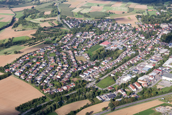 Vue aérienne de Knittlingen dans le département Bade-Wurtemberg, Allemagne