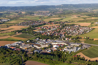 Vue aérienne de Vue sur le village à le quartier Waldrems in Backnang dans le département Bade-Wurtemberg, Allemagne