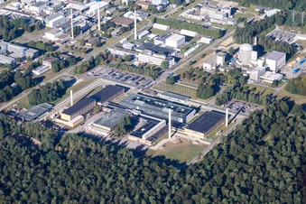 Photographie aérienne de Campus universitaire KIT - Campus Nord (ancien Centre de recherche nucléaire de Karlsruhe) à le quartier Leopoldshafen in Eggenstein-Leopoldshafen dans le département Bade-Wurtemberg, Allemagne
