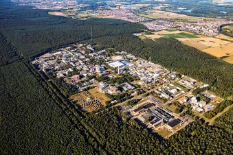 KIT Nord à le quartier Leopoldshafen in Eggenstein-Leopoldshafen dans le département Bade-Wurtemberg, Allemagne d'en haut
