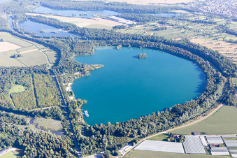 Vue aérienne de Quartier Leopoldshafen in Eggenstein-Leopoldshafen dans le département Bade-Wurtemberg, Allemagne