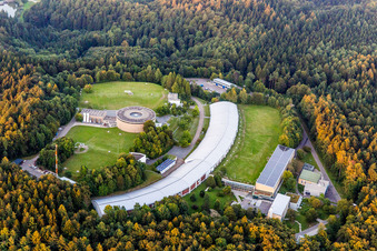 Vue aérienne de Association d'approvisionnement en eau du lac de Constance à le quartier Nesselwangen in Überlingen dans le département Bade-Wurtemberg, Allemagne