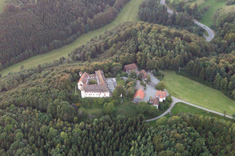Vue aérienne de Château Hohenfels à le quartier Kalkofen in Hohenfels dans le département Bade-Wurtemberg, Allemagne