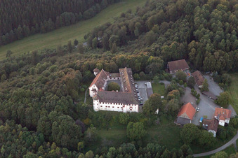 Vue aérienne de Château Hohenfels à le quartier Kalkofen in Hohenfels dans le département Bade-Wurtemberg, Allemagne