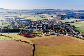 Vue aérienne de Champs agricoles et terres agricoles à Wald dans le département Bade-Wurtemberg, Allemagne
