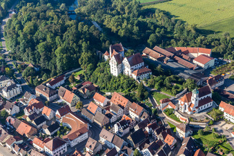 Vue oblique de Château Scheer à Scheer dans le département Bade-Wurtemberg, Allemagne