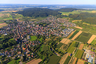 Vue aérienne de Vue d'ensemble de la ville depuis le sud-ouest à Steißlingen dans le département Bade-Wurtemberg, Allemagne
