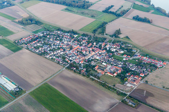 Quartier Ibersheim in Worms dans le département Rhénanie-Palatinat, Allemagne d'en haut