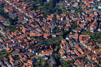 Vue aérienne de Badgasse à Rheinzabern dans le département Rhénanie-Palatinat, Allemagne